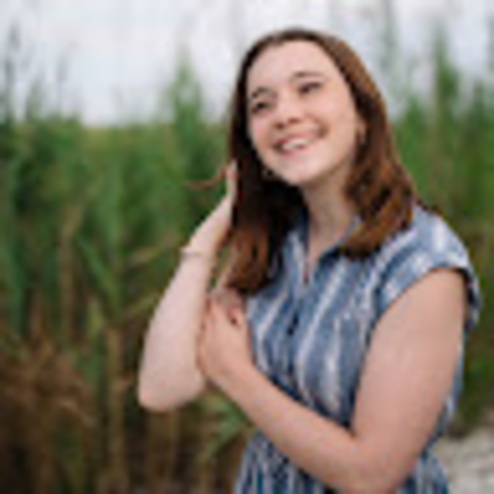 Meet your Posher, Abi